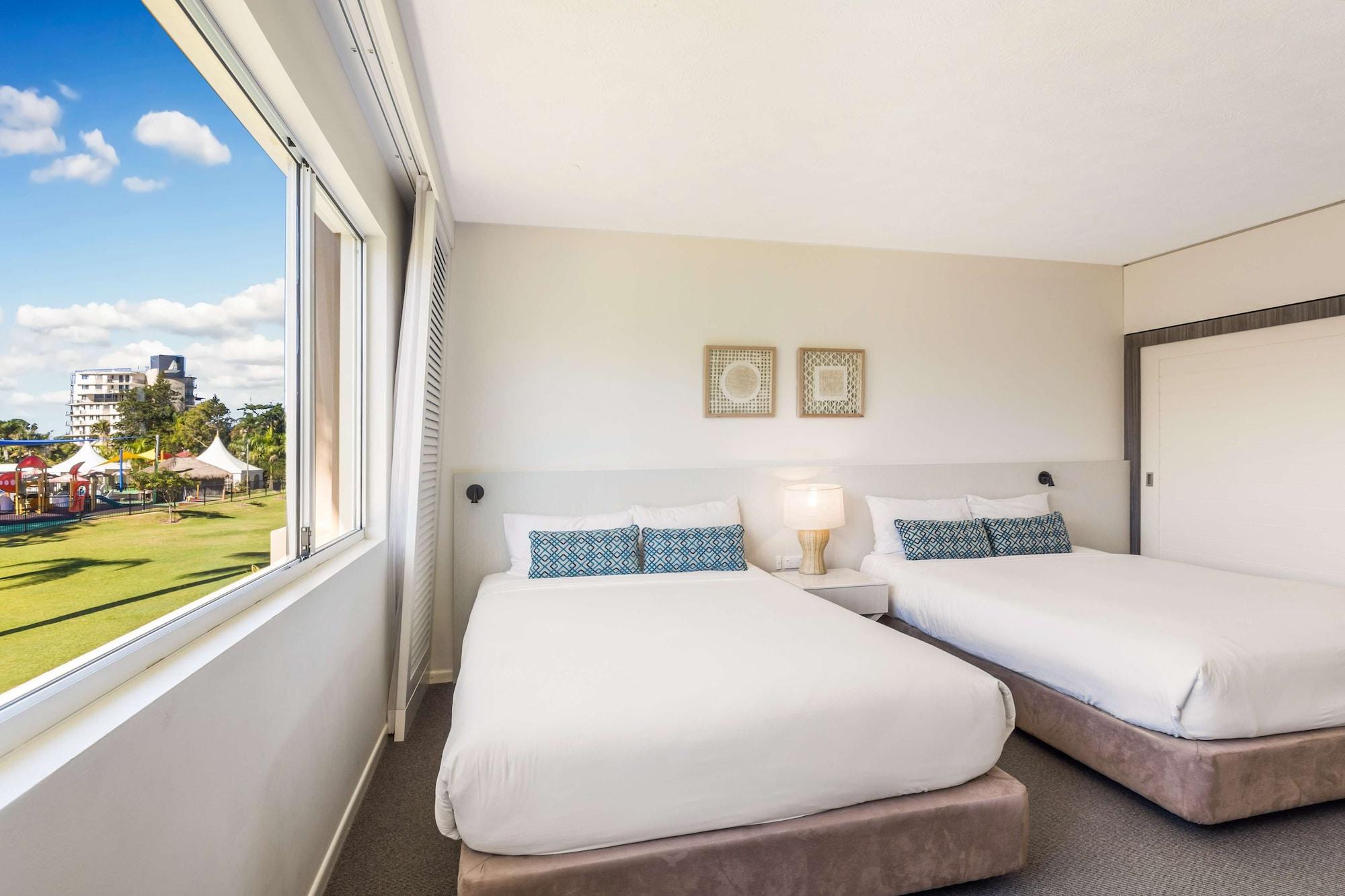 Oaks Sunshine Coast Oasis Resort Калундра Екстериор снимка