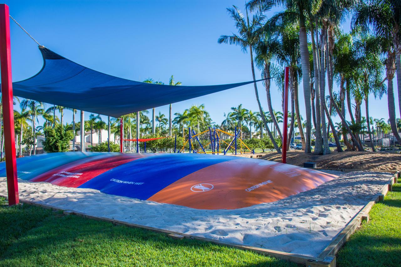 Oaks Sunshine Coast Oasis Resort Калундра Екстериор снимка